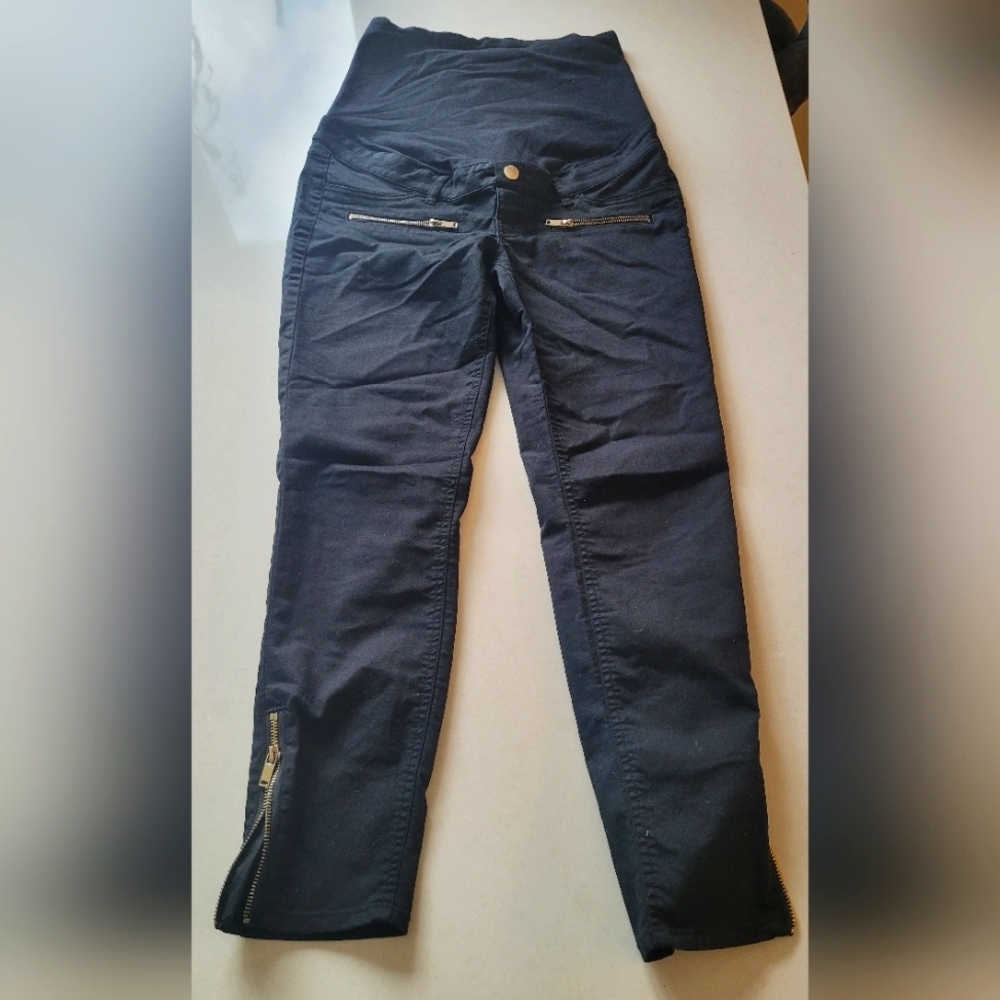 H&M Maternity pants with zippers- Size 10